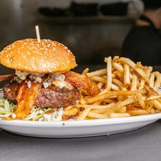 Black & Blue Burger